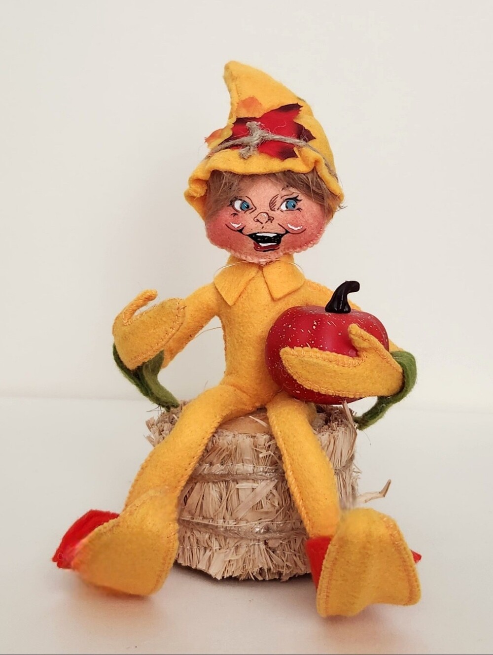 Annalee 9" Haybale Elf Doll, Fall Autumn Thanksgiving, 362022, New w/tag